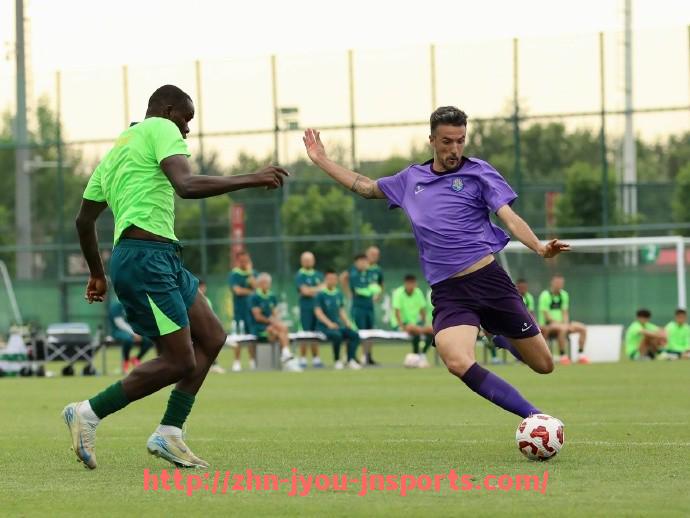 jiuyou九游娱乐-法甲摩纳哥主场比赛热度：摩纳哥的主场氛围与球迷支持